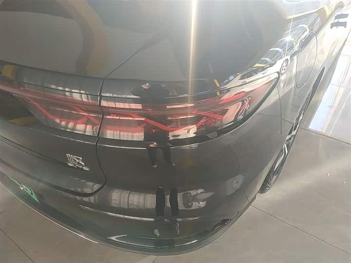 Фото 8 - BYD Han