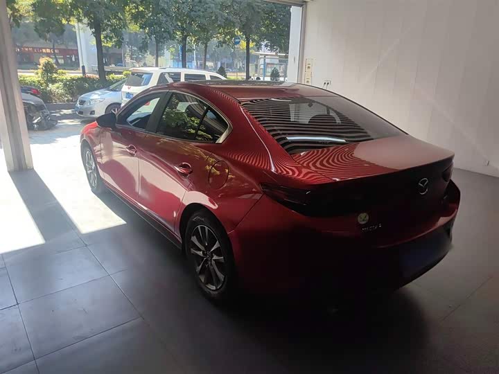 Фото 5 - Mazda 3 (Axela)