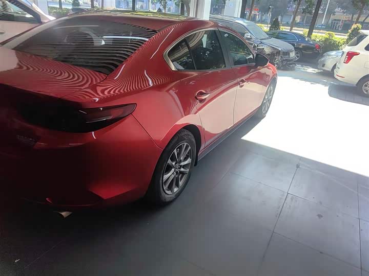 Фото 8 - Mazda 3 (Axela)