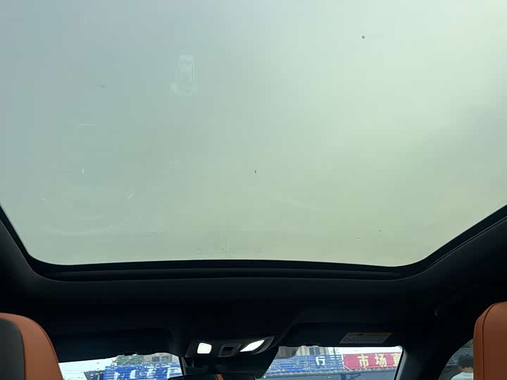 Фото 6 - Changan UNI-V