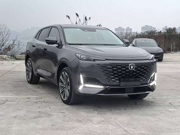 Фото 3 - Changan UNI-K