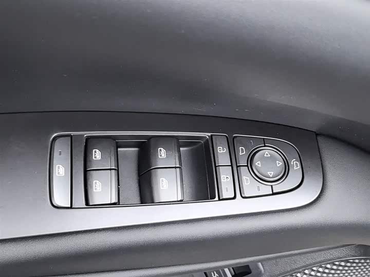 Фото 9 - BYD Seal 06 Hybrid/EV