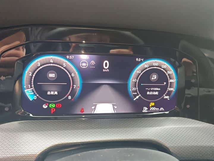 Фото 4 - Volkswagen Golf