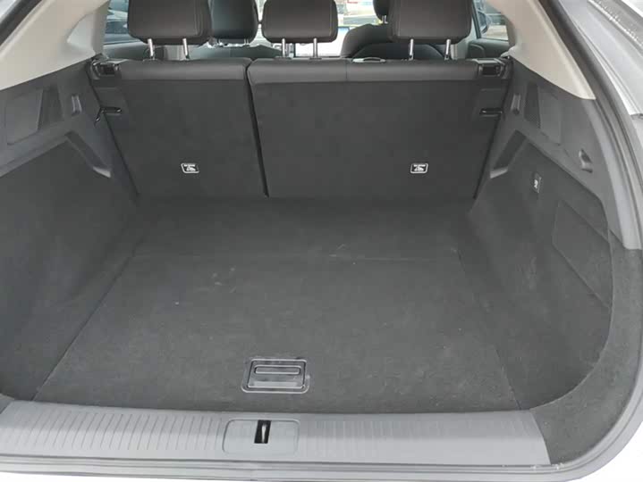 Фото 4 - XPeng G6