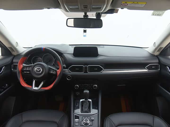 Фото 9 - Mazda CX-5