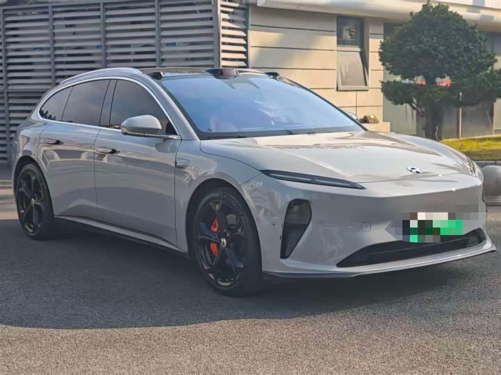 Фото 3 - Nio ET5T