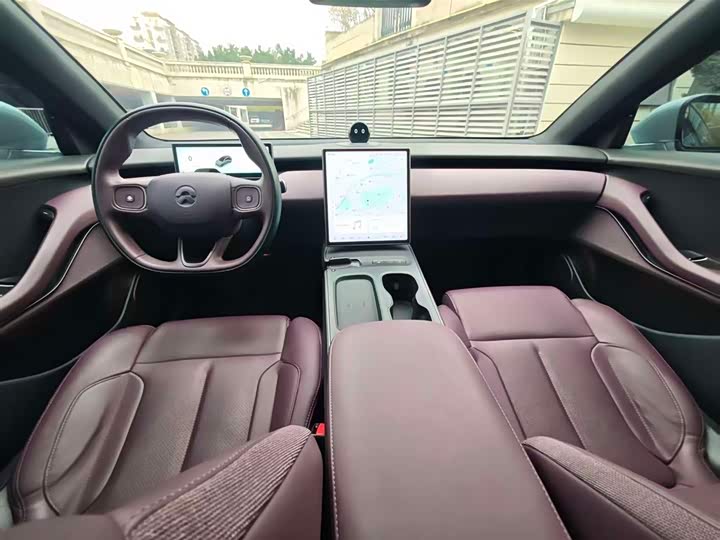 Фото 8 - Nio ET5T