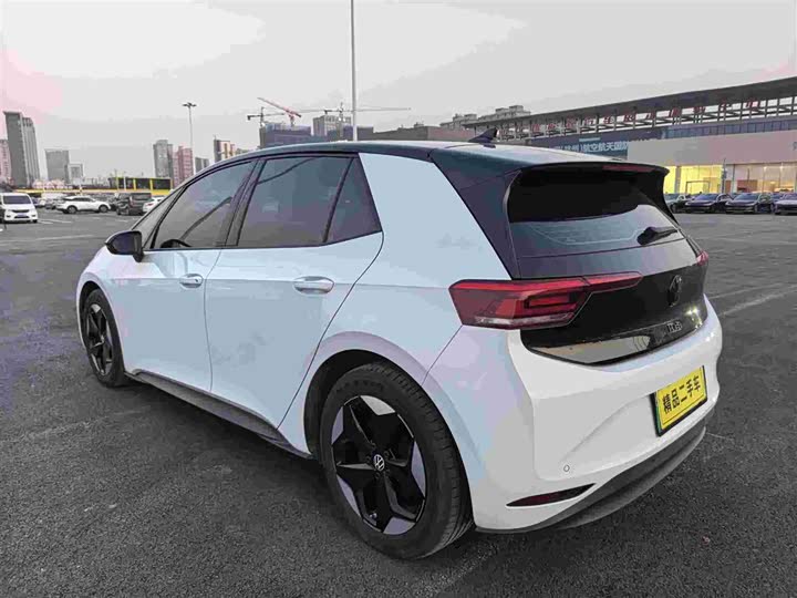 Фото 6 - Volkswagen ID.3