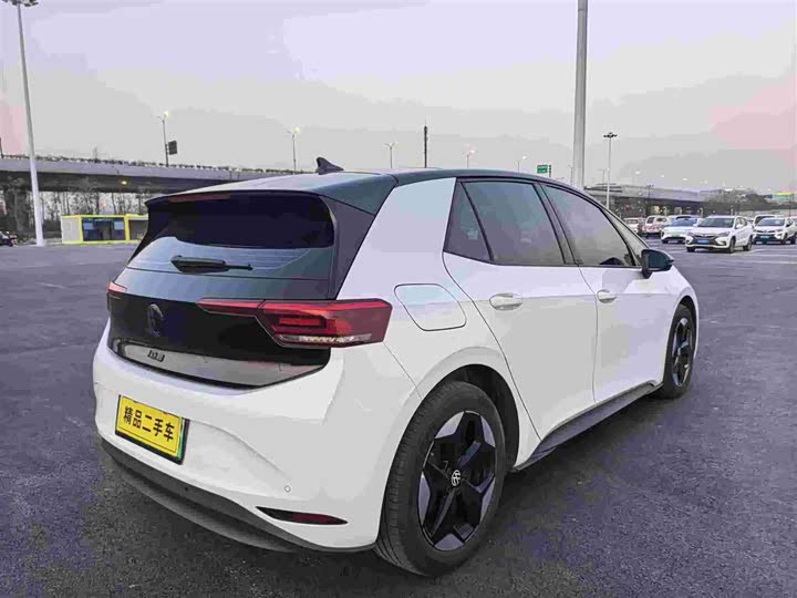 Фото 8 - Volkswagen ID.3