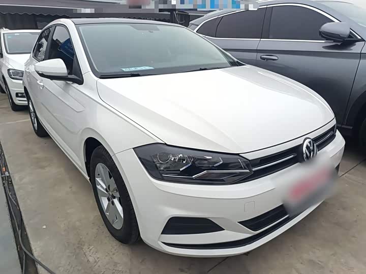 Фото 4 - Volkswagen Polo