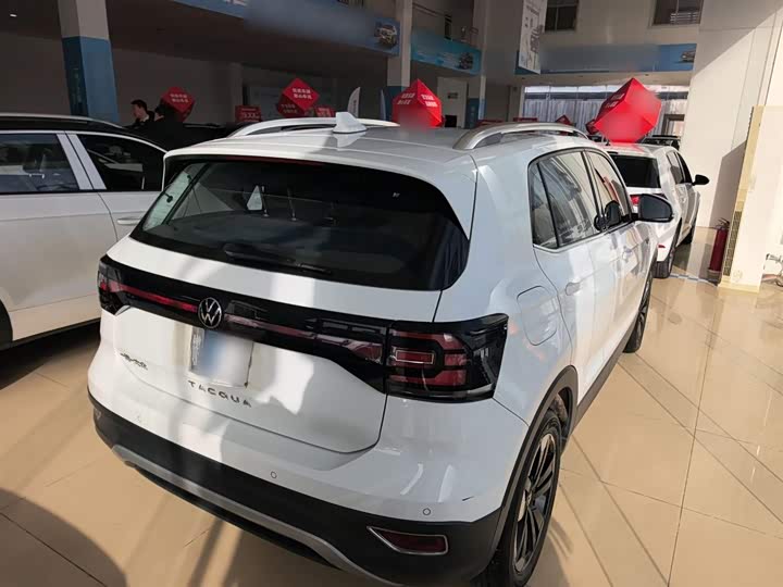 Фото 7 - Volkswagen Tacqua