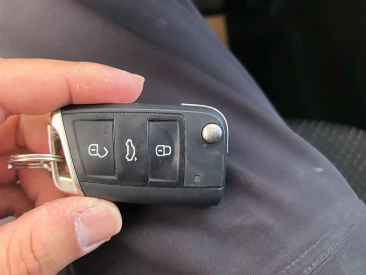 Фото 9 - Volkswagen Tacqua