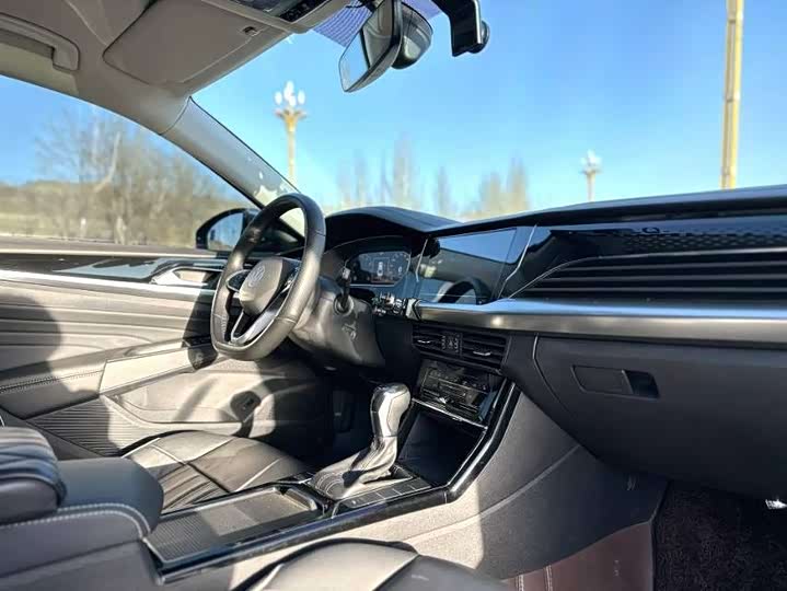 Фото 6 - Volkswagen Passat