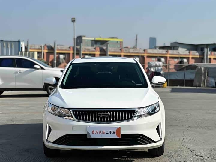 Фото 2 - Geely Emgrand GL