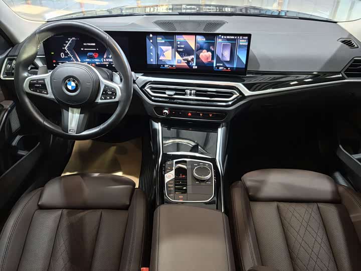 Фото 9 - BMW 3 Series