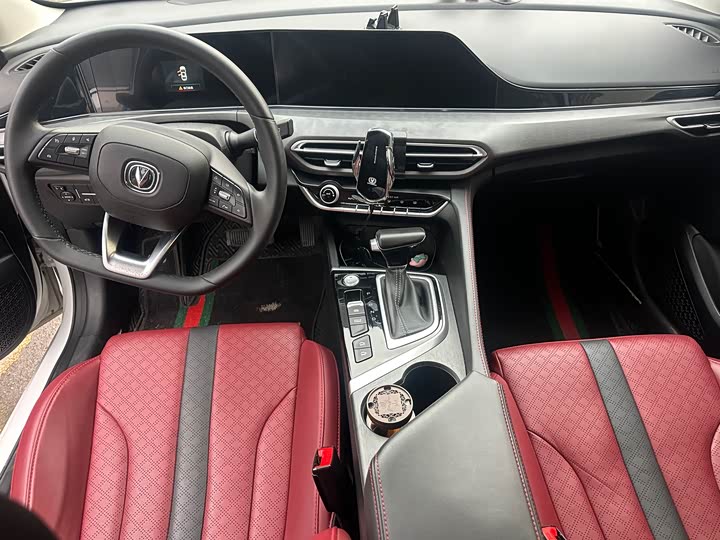 Фото 8 - Changan Eado Plus