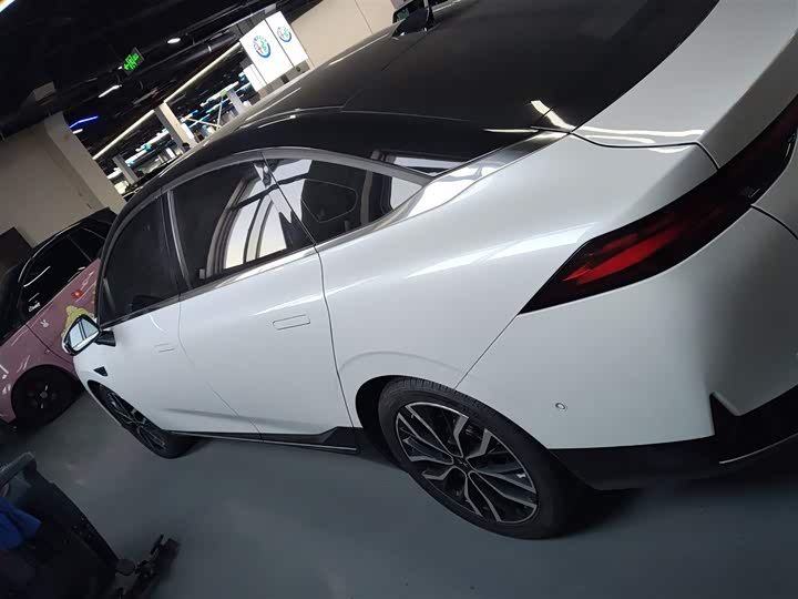 Фото 5 - XPeng P5