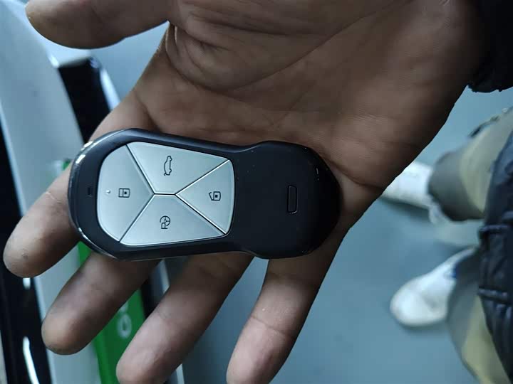 Фото 9 - XPeng P5