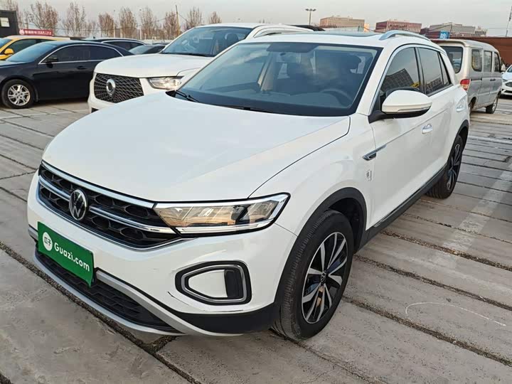 Фото 2 - Volkswagen T-Roc