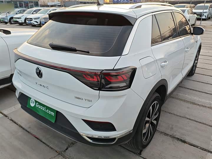 Фото 7 - Volkswagen T-Roc