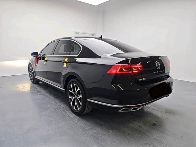 Фото 8 - Volkswagen Magotan