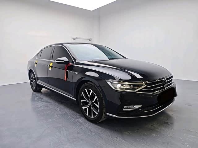 Фото 9 - Volkswagen Magotan