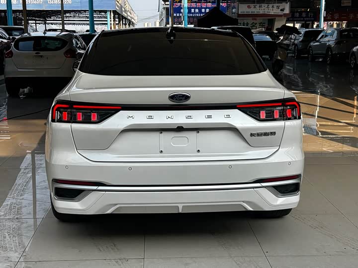 Фото 5 - Ford Mondeo