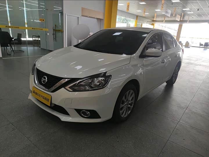 Фото 1 - Nissan Sylphy