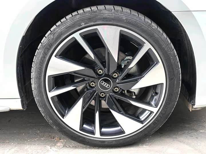 Фото 8 - Audi A3