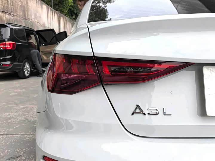 Фото 9 - Audi A3