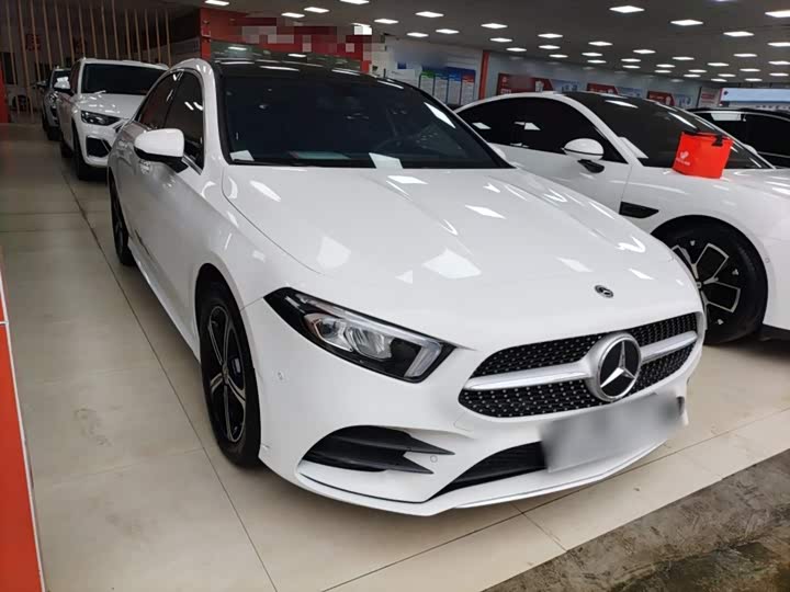 Фото 4 - Mercedes-Benz A-Class