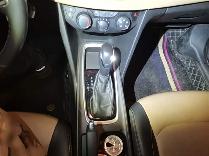 Фото 7 - Chevrolet Monza