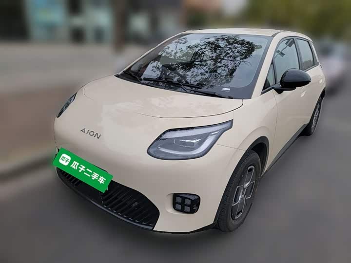 Фото 2 - GAC Aion UT