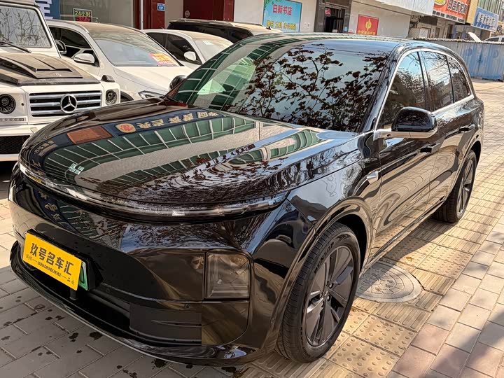 Фото 1 - LiXiang L6