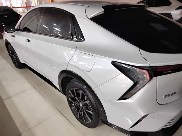 Фото 5 - Honda e:NS2