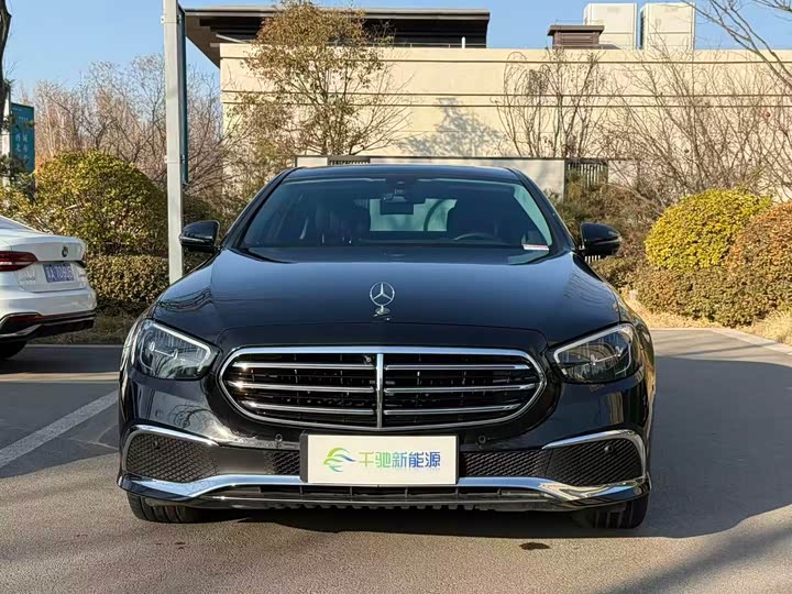 Фото 2 - Mercedes-Benz E-Class Hybrid