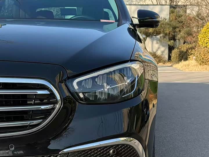 Фото 3 - Mercedes-Benz E-Class Hybrid