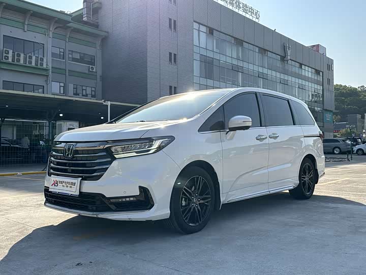 Фото 5 - Honda Odyssey