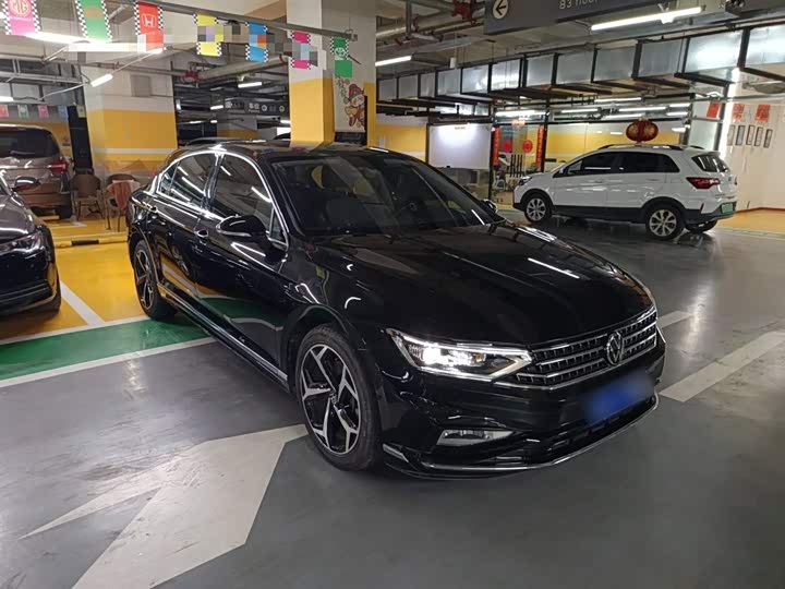 Фото 4 - Volkswagen Magotan