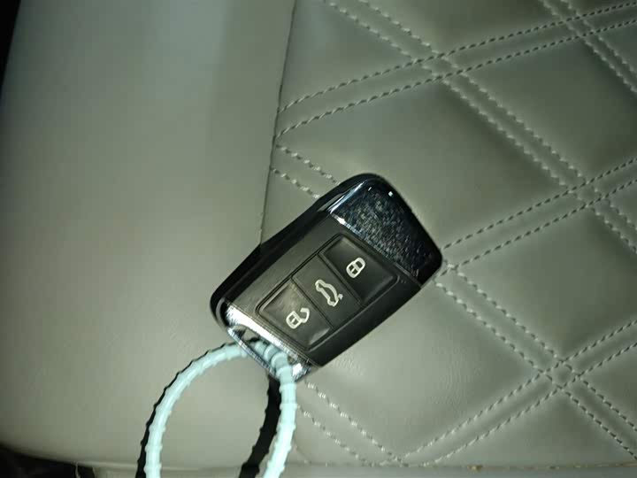 Фото 9 - Volkswagen Magotan