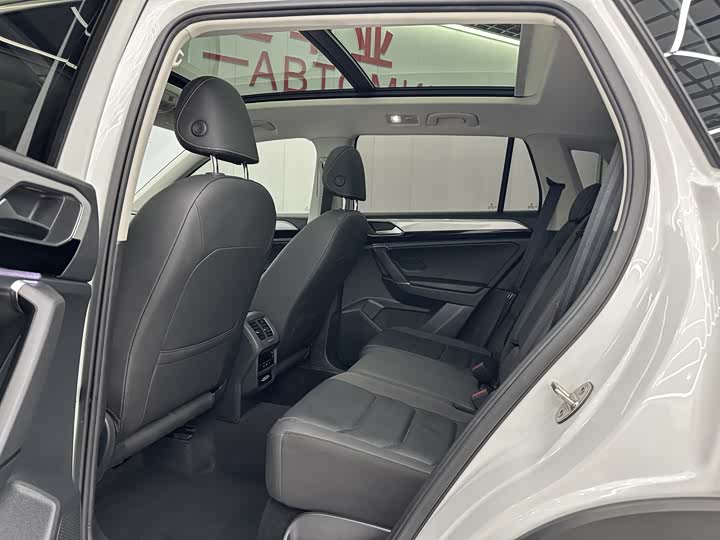 Фото 5 - Volkswagen Tayron