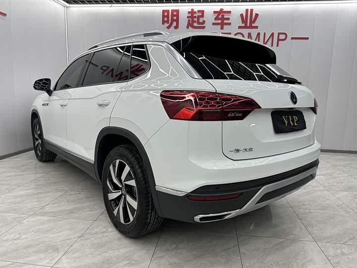 Фото 8 - Volkswagen Tayron