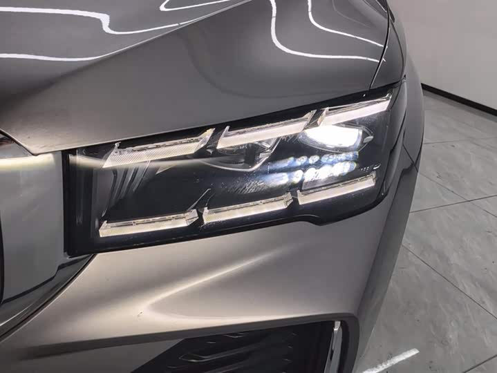 Фото 5 - Geely Monjaro