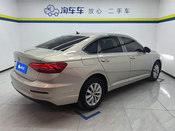 Фото 3 - Volkswagen Lavida