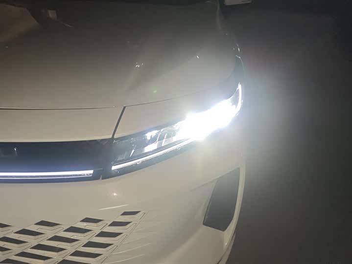 Фото 5 - Exeed LX C-DM Hybrid