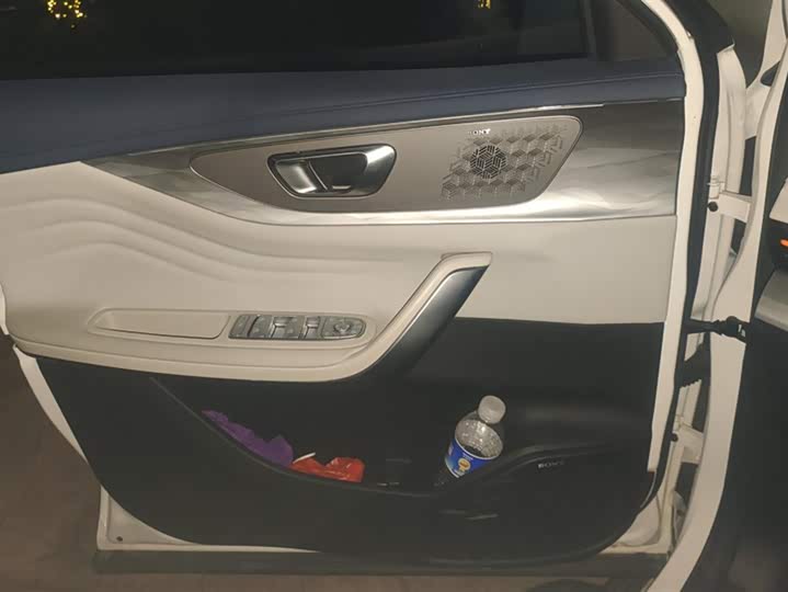 Фото 7 - Exeed LX C-DM Hybrid