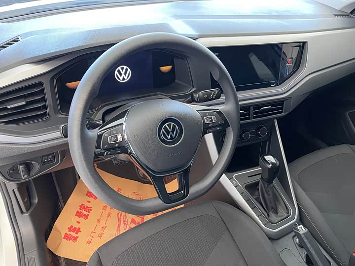 Фото 6 - Volkswagen Polo