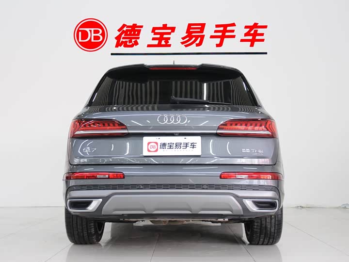 Фото 4 - Audi Q7