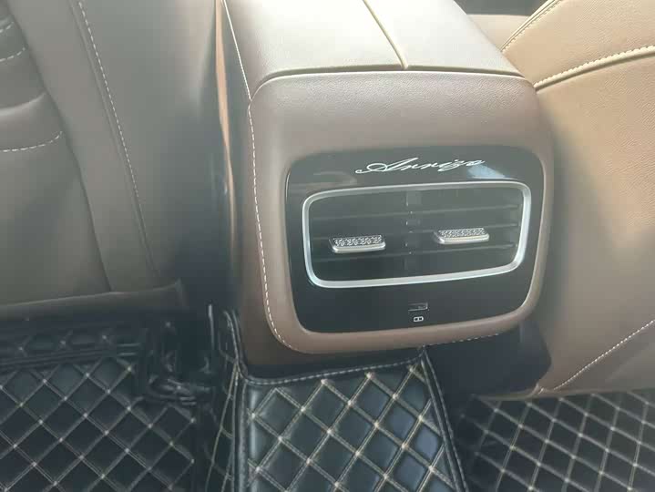 Фото 5 - Chery Arrizo 8