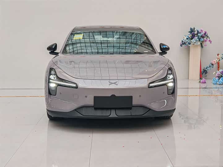 Фото 2 - XPeng Mona M03